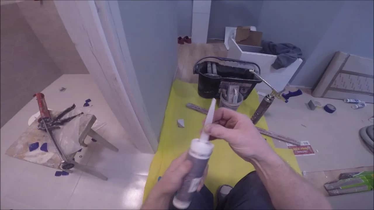 Jak położyć silikon w narożnikach bez bałaganu i błędów